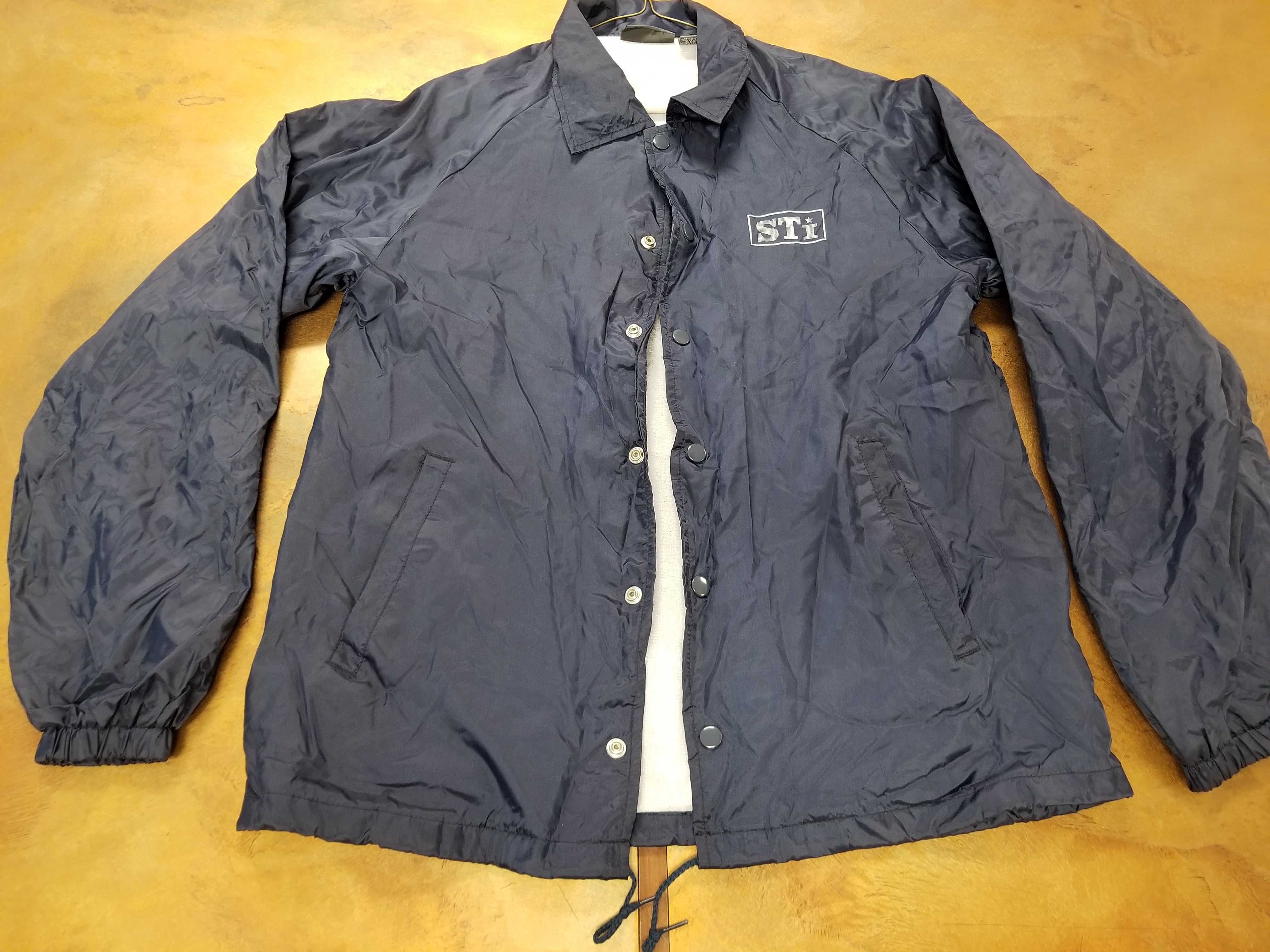 short sleeve windbreaker jacket